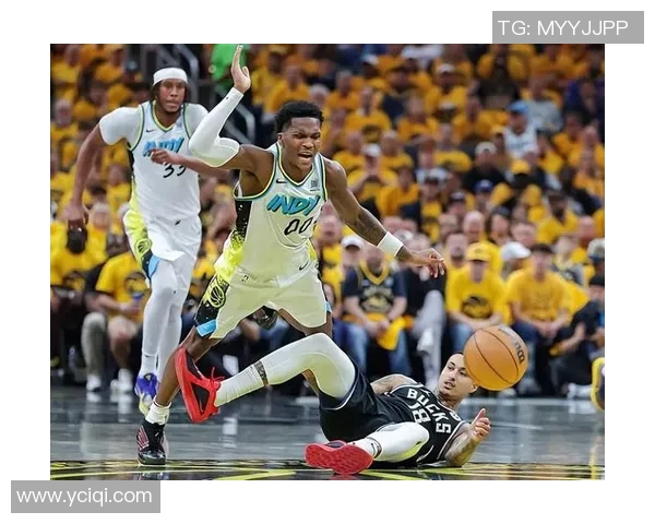 字母哥愤怒撕裂球衣雄鹿惨败引发更衣室激烈冲突